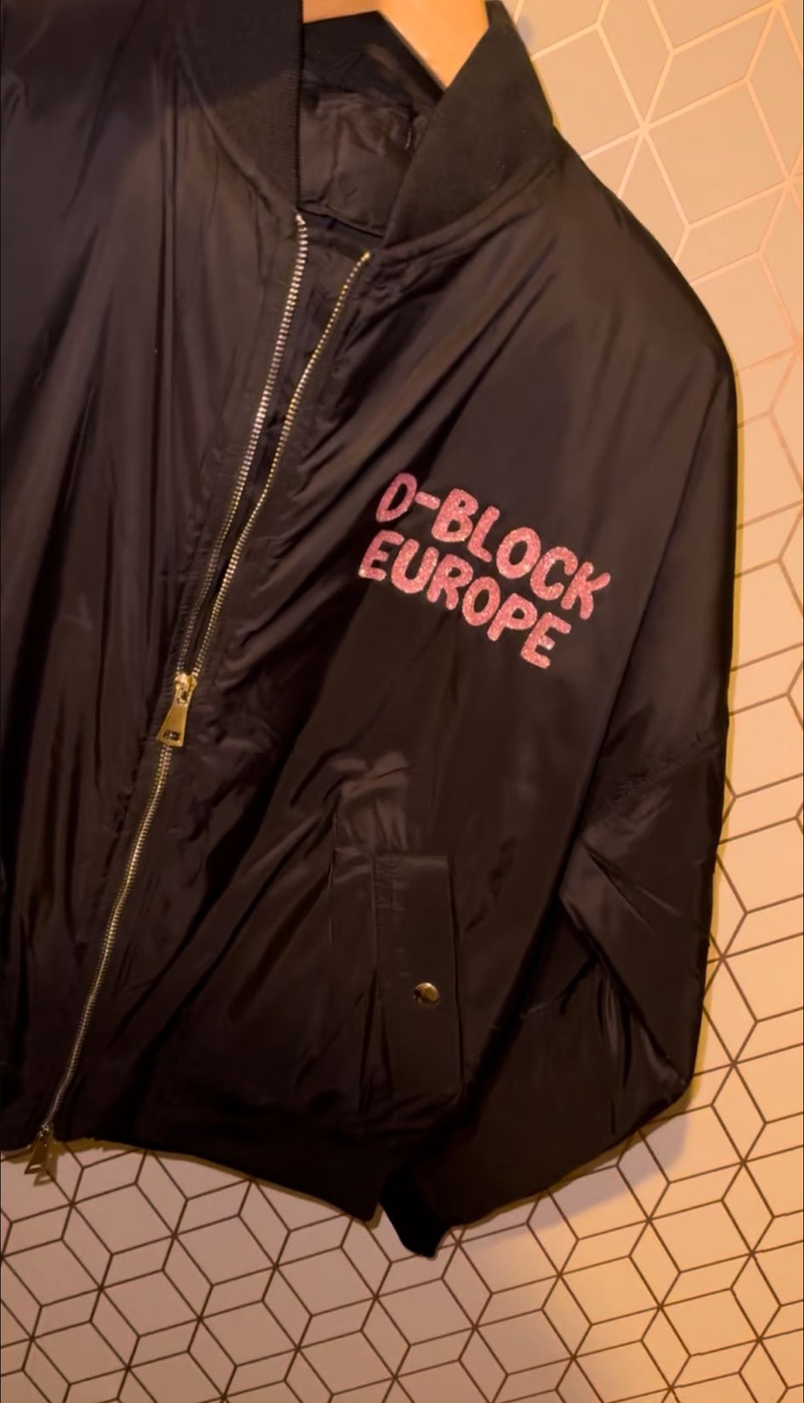 D BLOCK BOMBER JACKET